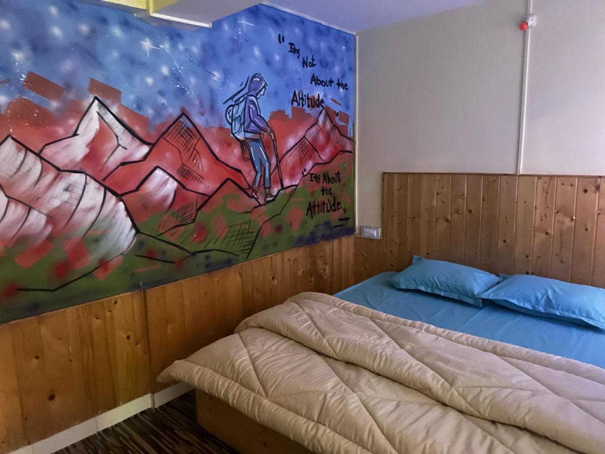 The Vagabond Manali Hostel Eksteriør bilde